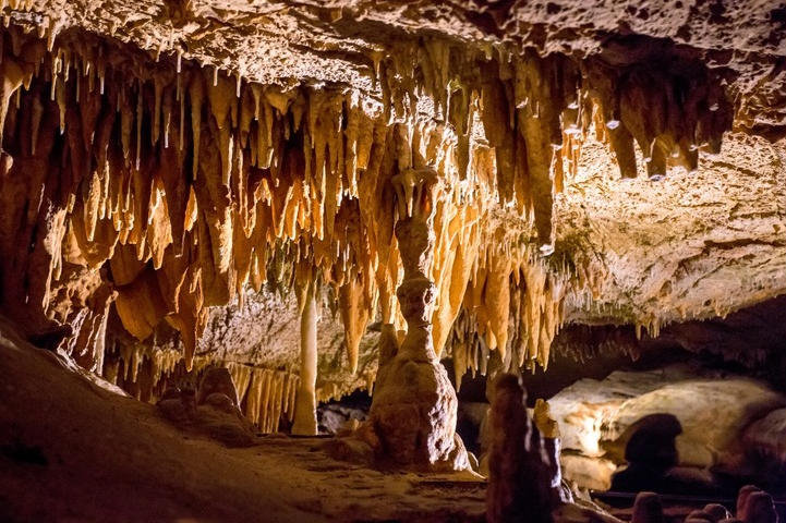 Photo of a formation at the Luray Caverns, one of the many things to do in Luray, VA.
